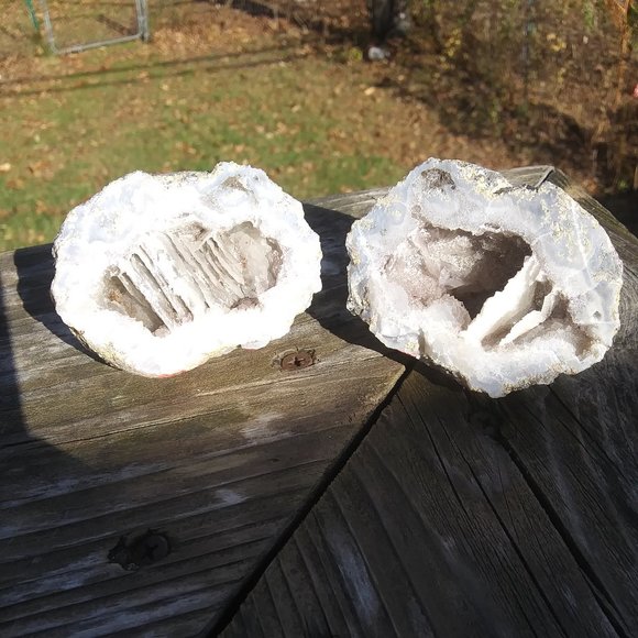 Angel wing calcite choya geode from Mexico - Picture 1 of 14